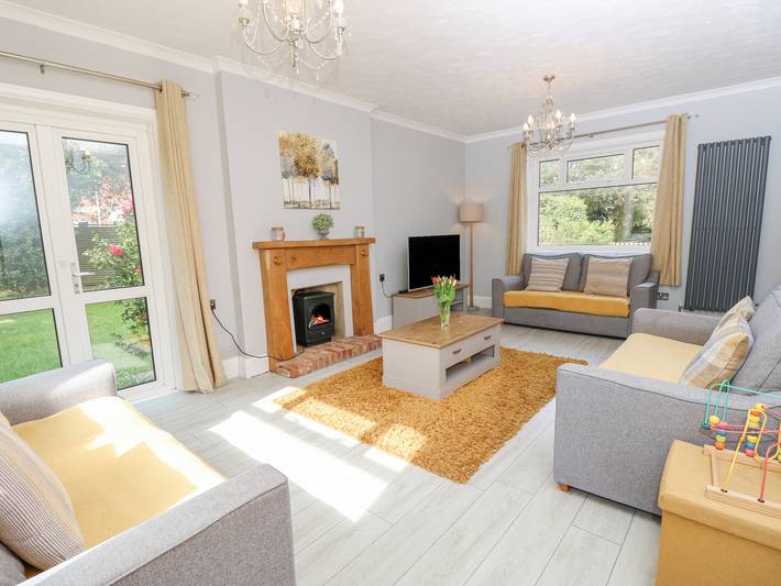 Log cabin for 10 people on the Isle of Wight