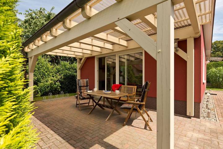 Ferienhaus für 4 Personen, mit Terrasse und Garten an der Müritz - 2