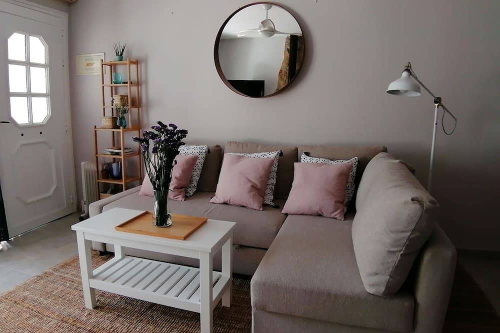 Wonderful house 250m from the sea, with pool, bbq, solarium, 3 terraces, views in El Palmeral, Mojacar
