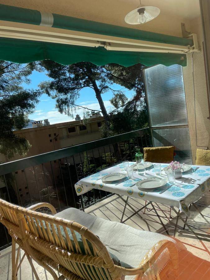 Gîte pour 4 personnes, avec vue et jardin dans Port Des Lecques Saint Cyr Sur Mer - 3