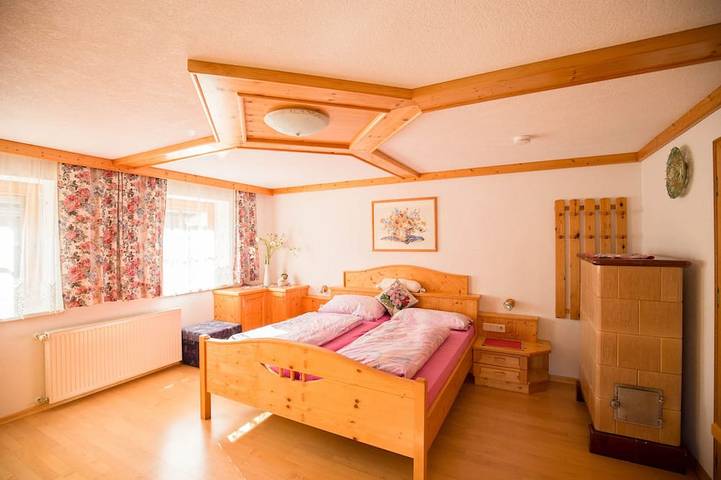 Ganze Wohnung, Gemütliche Ferienwohnung mit Bergblick in ruhiger Lage, geeignet für Familien in Hohe Tauern, Rangersdorf