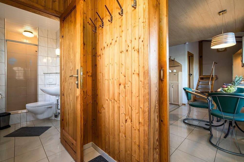 Ferienhaus Haus am See mit Wassergrundstück in Lärz, Müritz