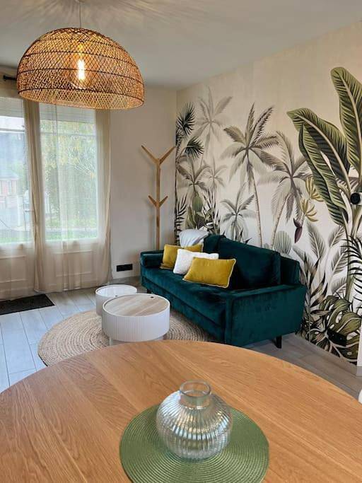 Cottage pour 2 personnes, avec jardin dans Saint-Berthevin