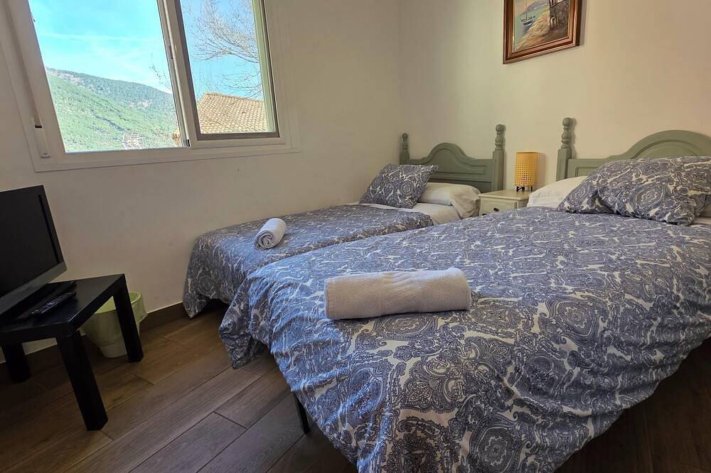 Apartamento entero, V1 Casa Castillo Vut planta calle in La Adrada, Provincia de Ávila