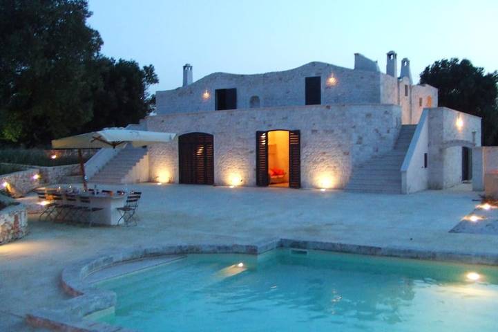 Ferienhaus für 14 Personen, mit Garten in Ostuni
