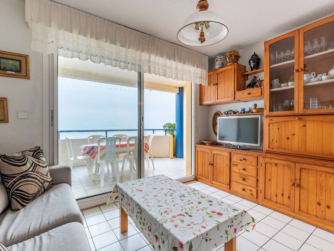 Apartamento entero, Apartamento Rústico Frente al Mar en Hendaya con Balcón in Hendaya, Region de Bayona