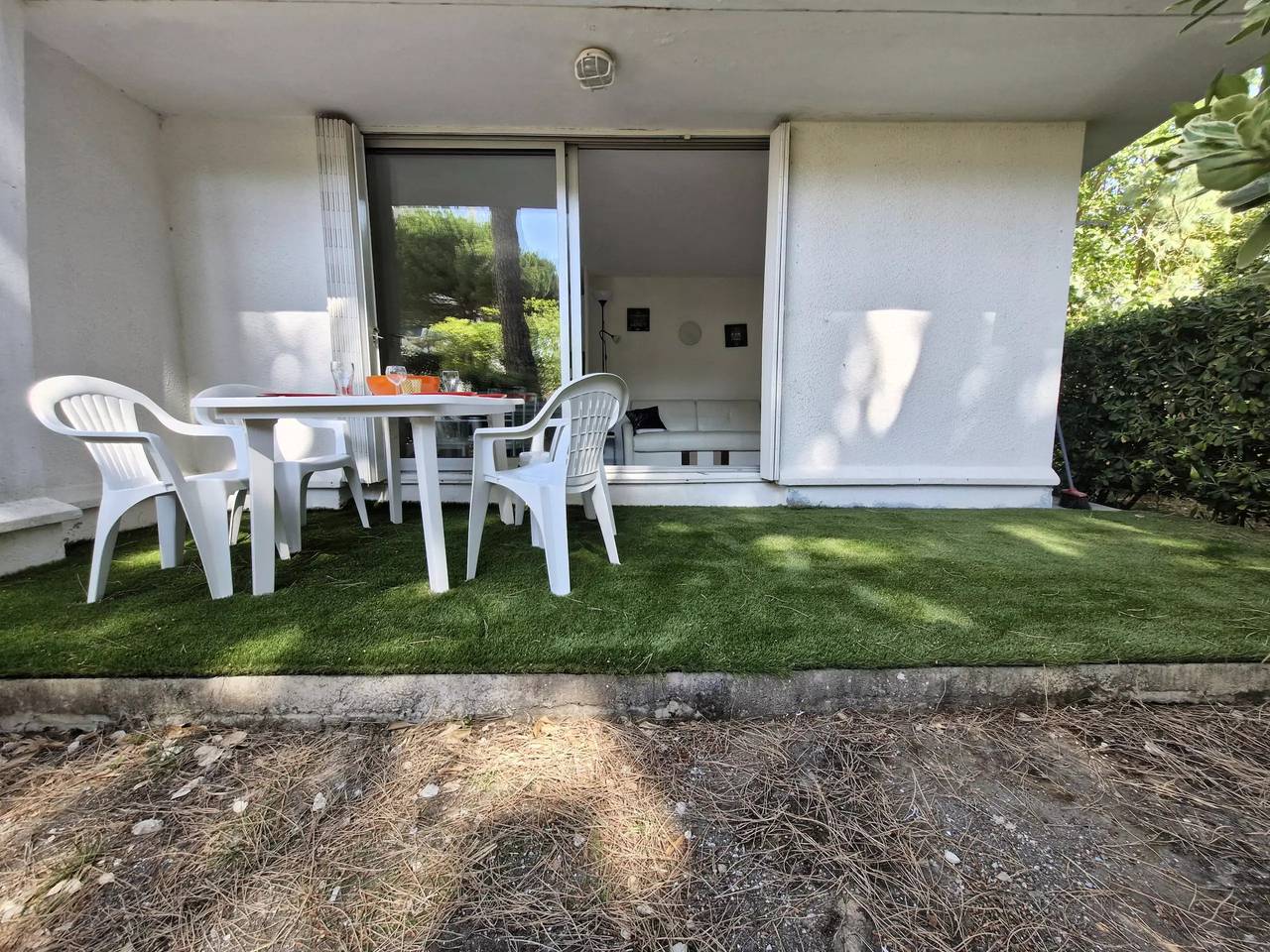 Apartamento entero, Sol-y-Days Jardines, planta baja con terraza in Le Couchant, La Grande-Motte