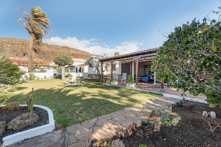 Ferienhaus für 6 Personen, mit Garten in Arona - 2