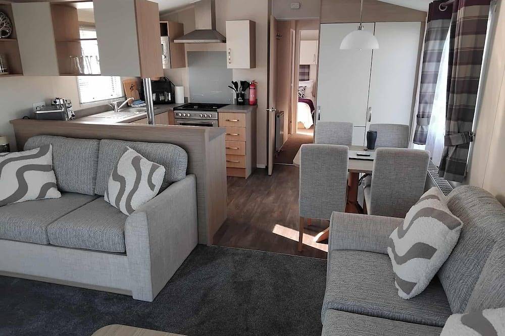 Static Caravan for 4 People in Ingoldmells, Lincolnshire