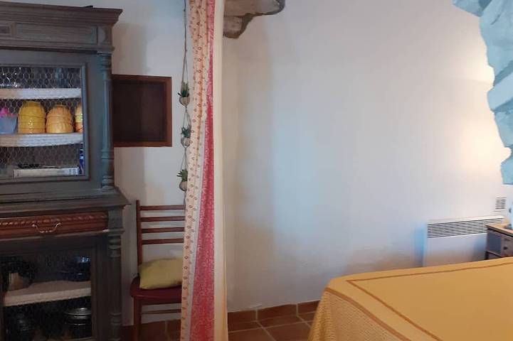 Location de vacances pour 5 personnes, avec jardin et balcon à Lagorce - 4