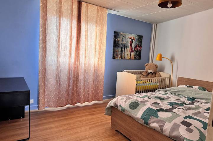 Ganze Wohnung, Mitten im Herzen von Valence! 3-Zimmer-Wohnung, ideal für Familien und Geschäftsreisen in Valence, Valence und Umgebung