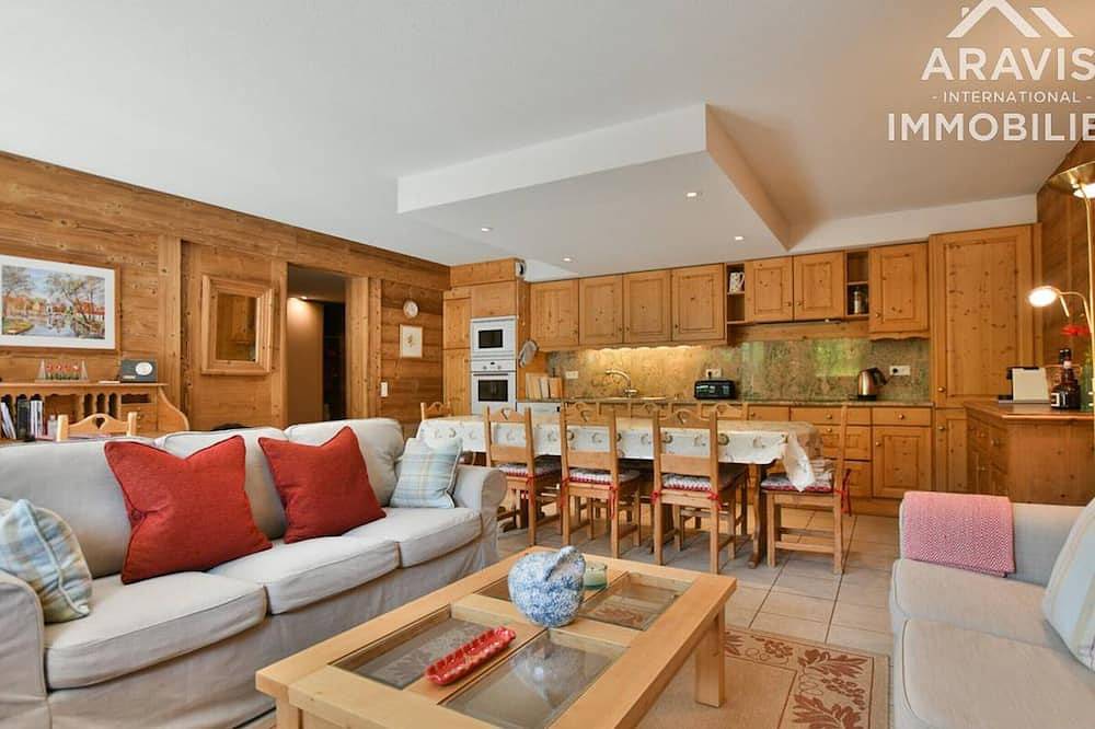 Apartamento entero, Apartamento 4 estrellas, terraza enorme, vista a pista, centro del pueblo, 4 hab, ideal para 9 personas in Chinaillon, Le Grand-Bornand