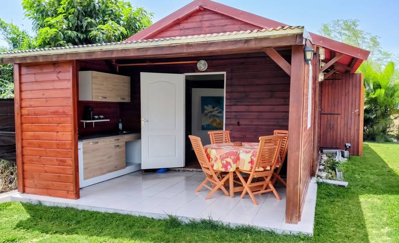 Estudio entero, Estudio con piscina cerca de Capesterre — 30 m² in Capesterre-de-Marie-Galante, Guadalupe