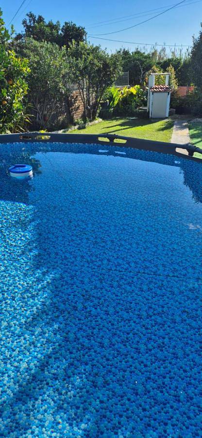 Location de vacances pour 4 personnes, avec piscine ainsi que jardin et vue dans Coimbrão
