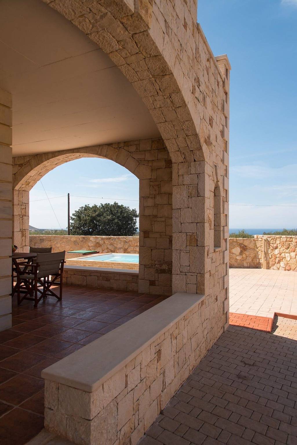 Ydria Villa A With Pool in Iraklio-Heraklio region