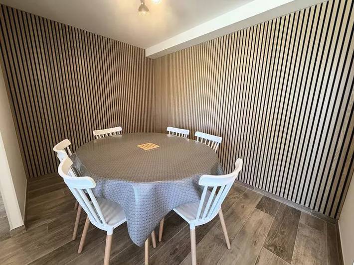 Appartement entier, Charmant appartement pour 6 personnes à deux pas des pistes avec une belle vue sur le village in Les Angles, Parc naturel régional des Pyrénées catalanes