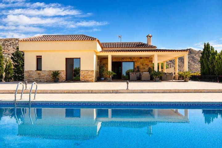 Casa rural para 10 personas, con Terraza y Jardín además de Piscina y Vistas en Águilas