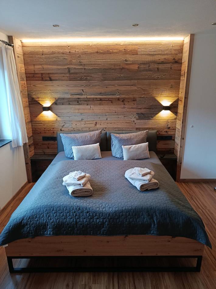 Apartamento vacacional entero, Apartamento, ducha o bañera, Wc, estándar in Stans, Bezirk Schwaz