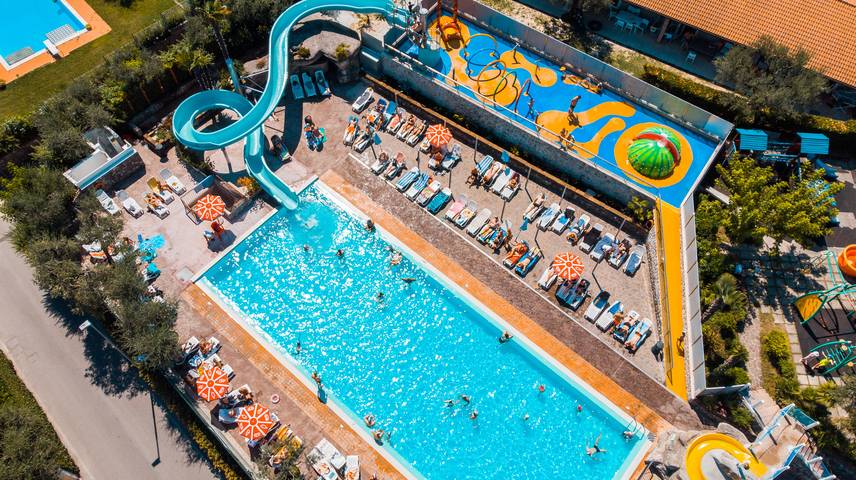 Ferienhaus für 7 Personen, mit Terrasse und Pool sowie Sauna am Gardasee
