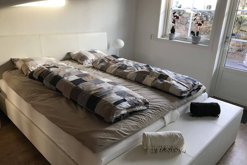 Luxushaus am Bolmensee mit eigenem Bootsteg und Pool in Ljungby, Bolmen