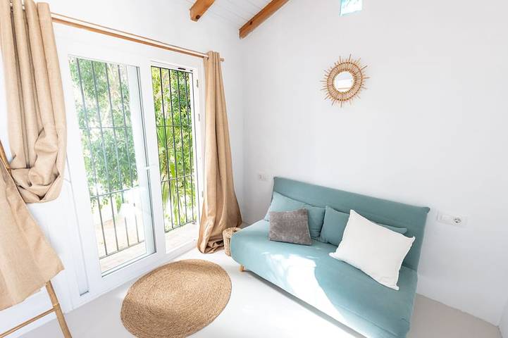 Villa an der Costa de la Luz, 3 Schlafzimmer, Tropischer Garten und Strandnähe in Playa de Zahora, Barbate