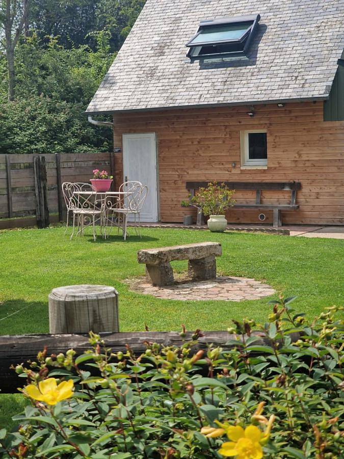 Gîte pour 2 personnes, avec jardin à Saint-Gatien-des-Bois - 2