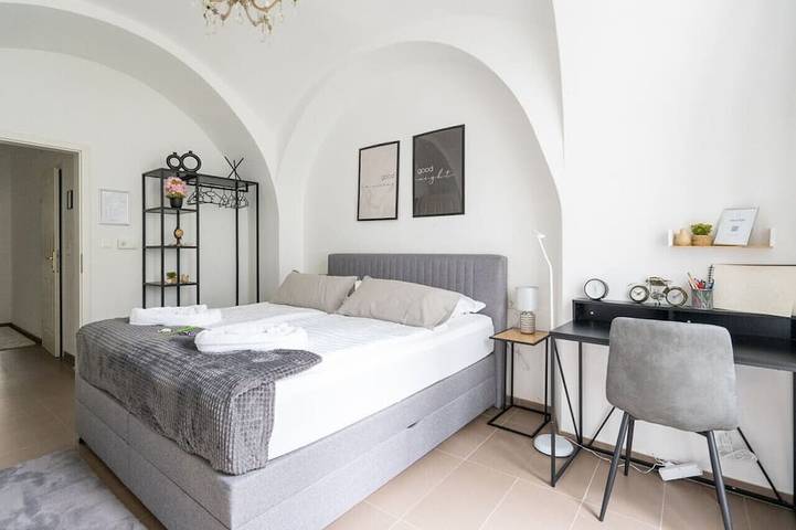 Appartement entier, Wachau Juwel | 45m² für 2 Personen | Idyllischer Garten & stilvolles Ambiente in Mautern, Bezirk Krems an der Donau-Land