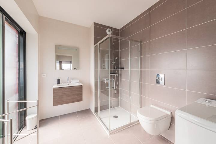 Entire apartment, Red Sky - Studio presqu'île Malraux avec terrasse in Strasbourg, Strasbourg region