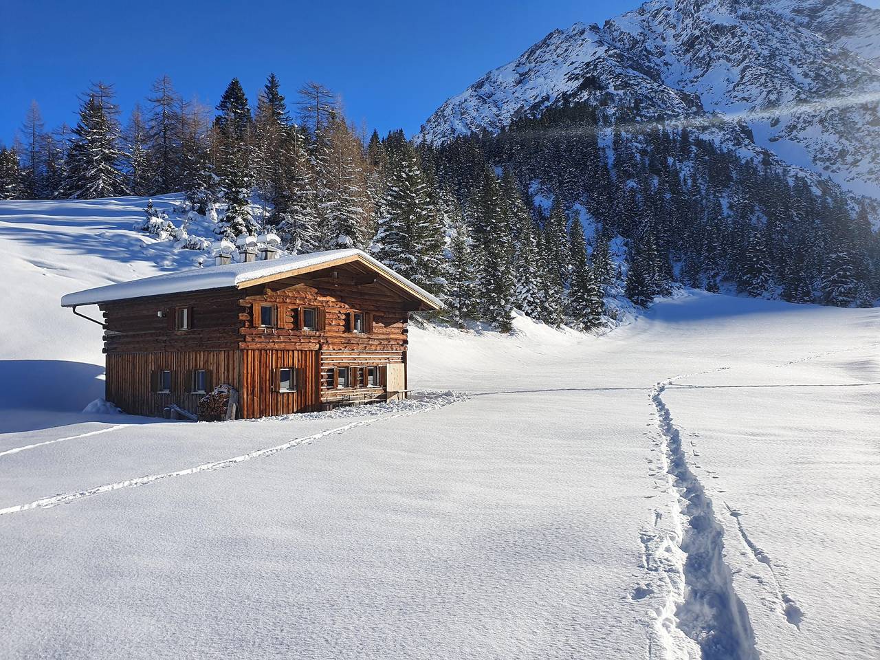 Entire holiday apartment, Berghaus Pfafflar in Lechtal Alps, Pfafflar