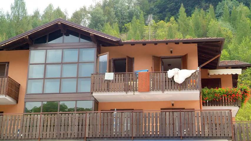 Location de vacances pour 7 personnes, avec balcon, animaux acceptés à Molina di Ledro - 2