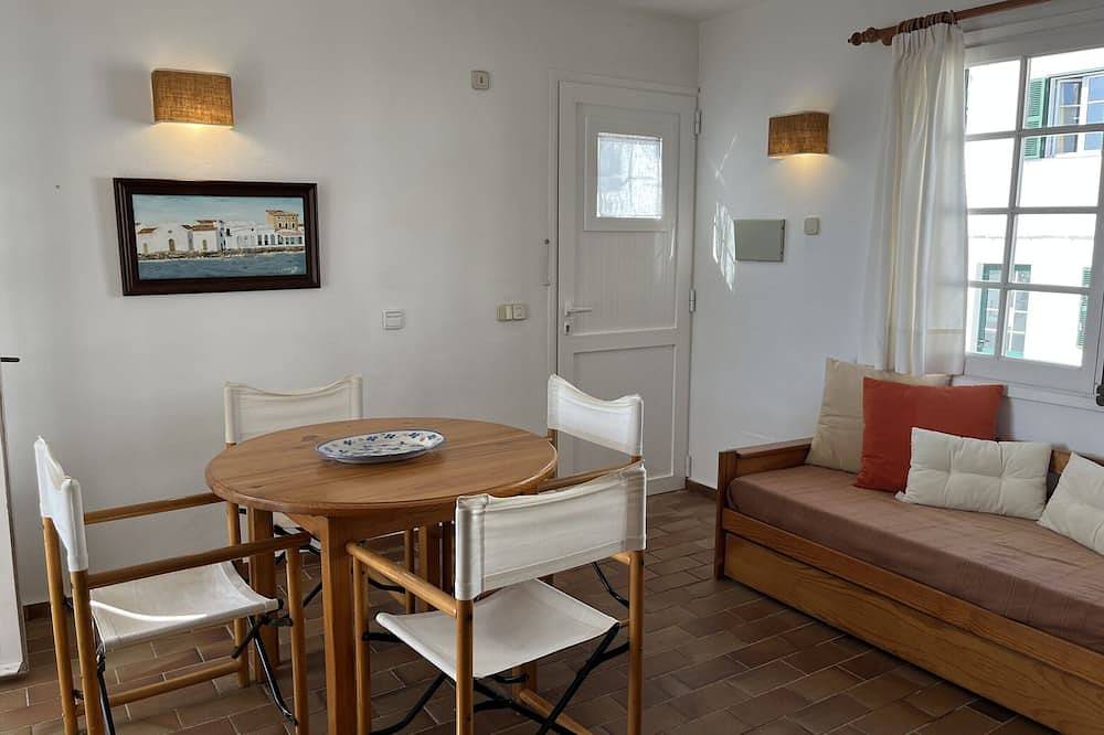 Entire apartment, Very front line stunning sea views near the beach in Fornells, Es Mercadal