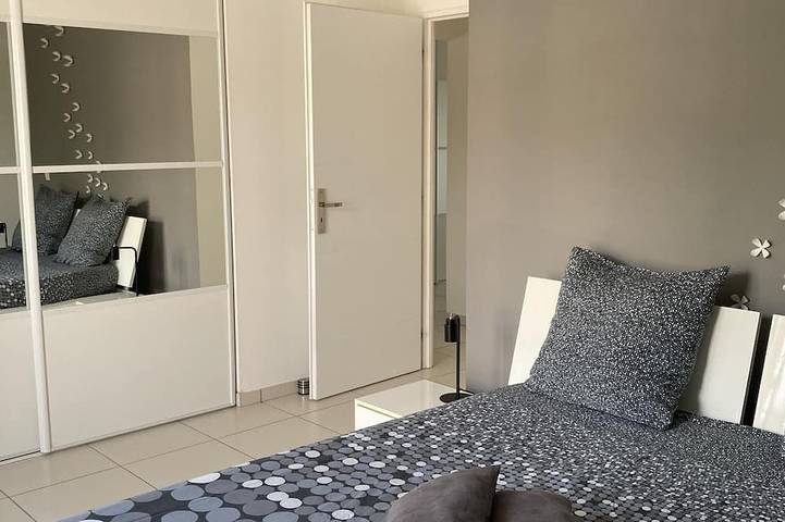 Location de vacances pour 4 personnes, avec terrasse et jardin à Entraigues-sur-la-Sorgue - 3