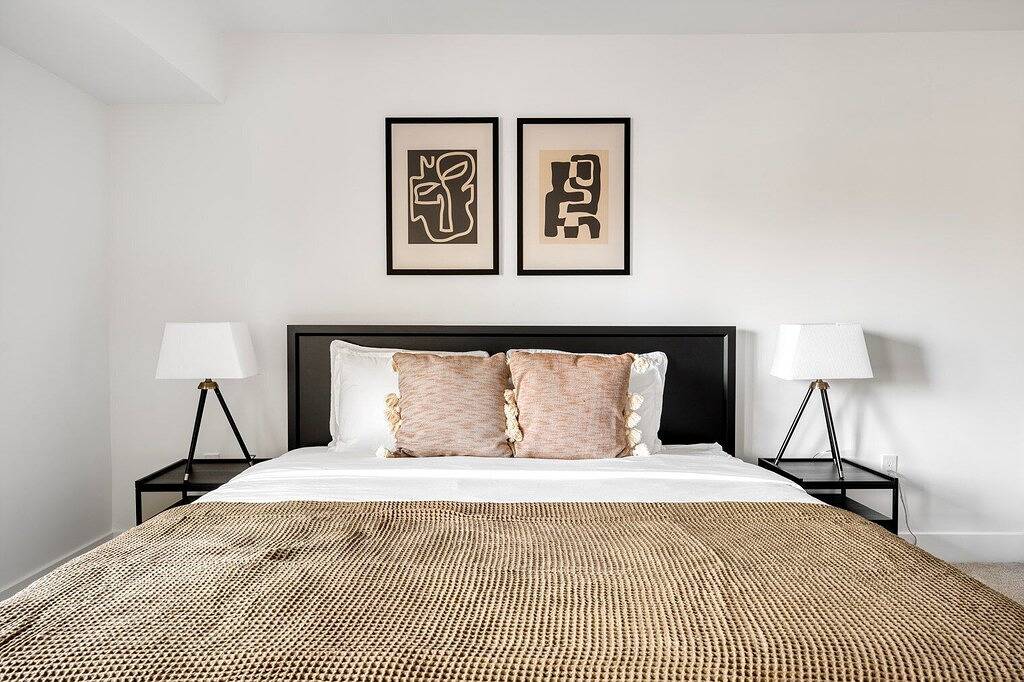 Ganze Wohnung, Sleek Menlo Park 2Br w/ Pool, W/D, Gym, near 82, 101, 280, by Blueground in Menlo Park, Silicon Valley