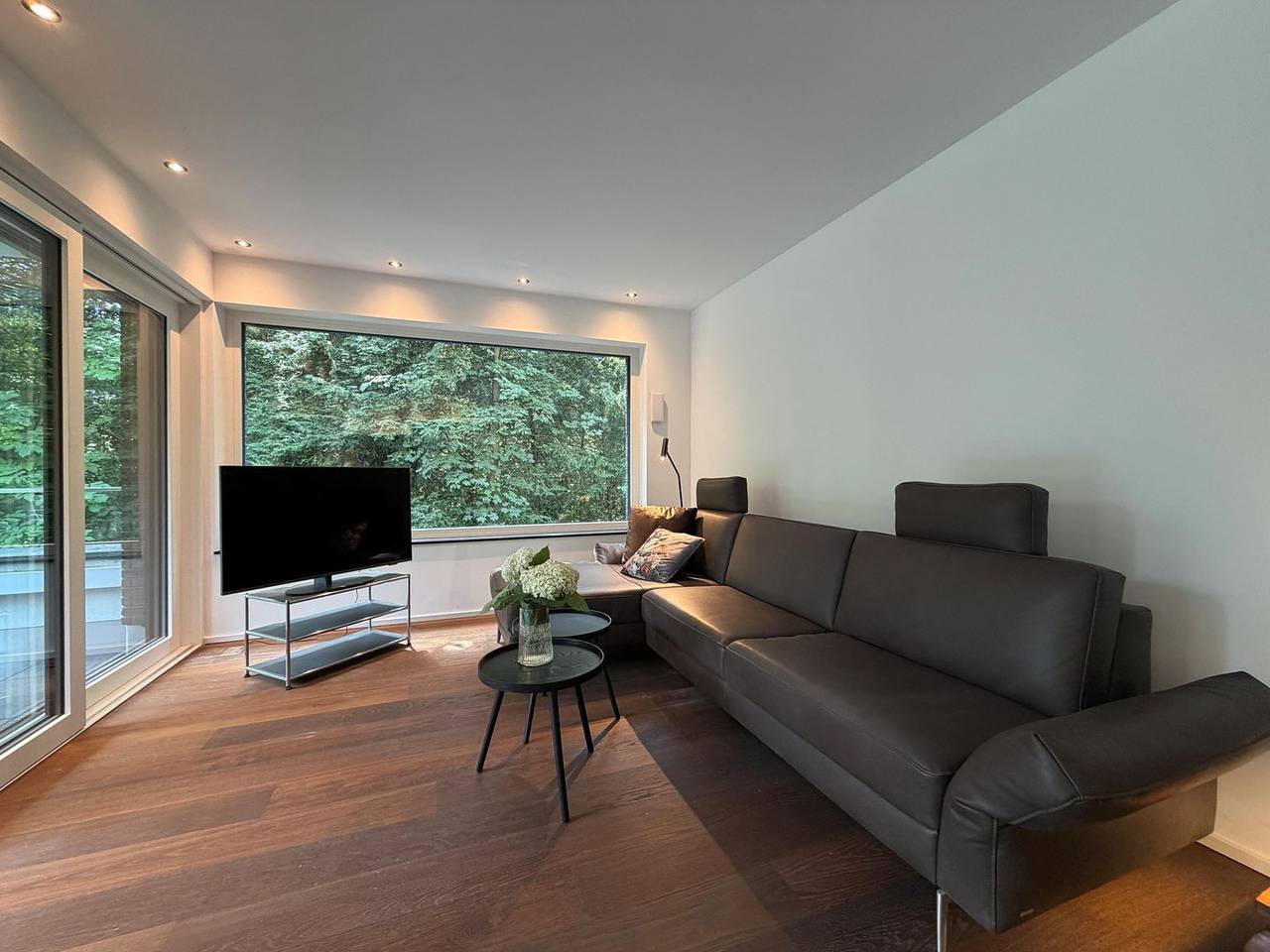 Ganze Wohnung, Ferienwohnung Zeder - Parkvilla Schachen 7 in Bad Schachen, Lindau