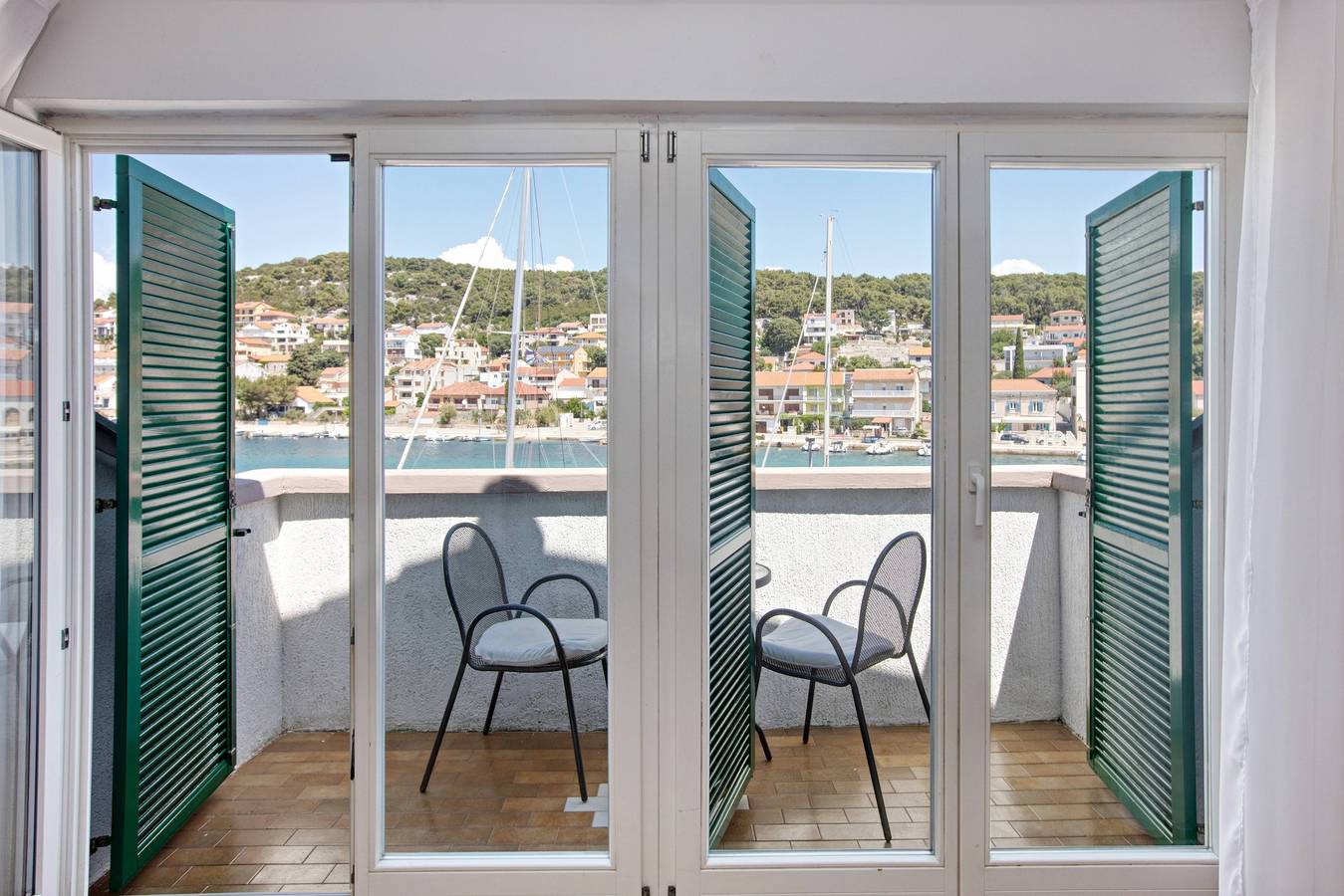 Ganze Wohnung, Apartments by the sea Tisno, Murter - 815 in Tisno, Murter