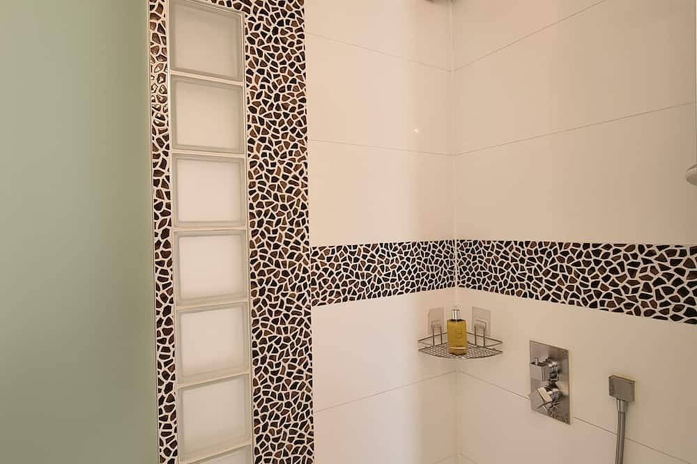 Appartement entier, Houdaille 2 - Lumineuse Suite vue sur Port d'Honfleur in Honfleur, Région de Lisieux