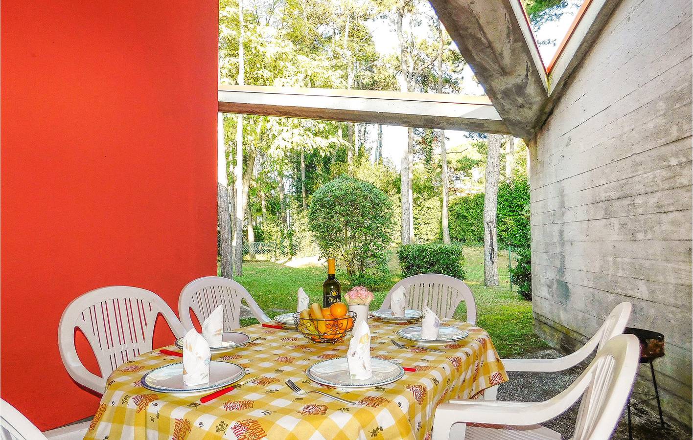 Terrace Apartment Near Beach in Lignano Riviera, Lignano Sabbiadoro