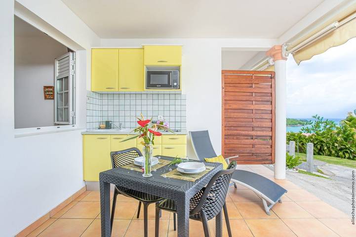 Gîte pour 2 personnes, avec jardin et terrasse en Martinique - 3