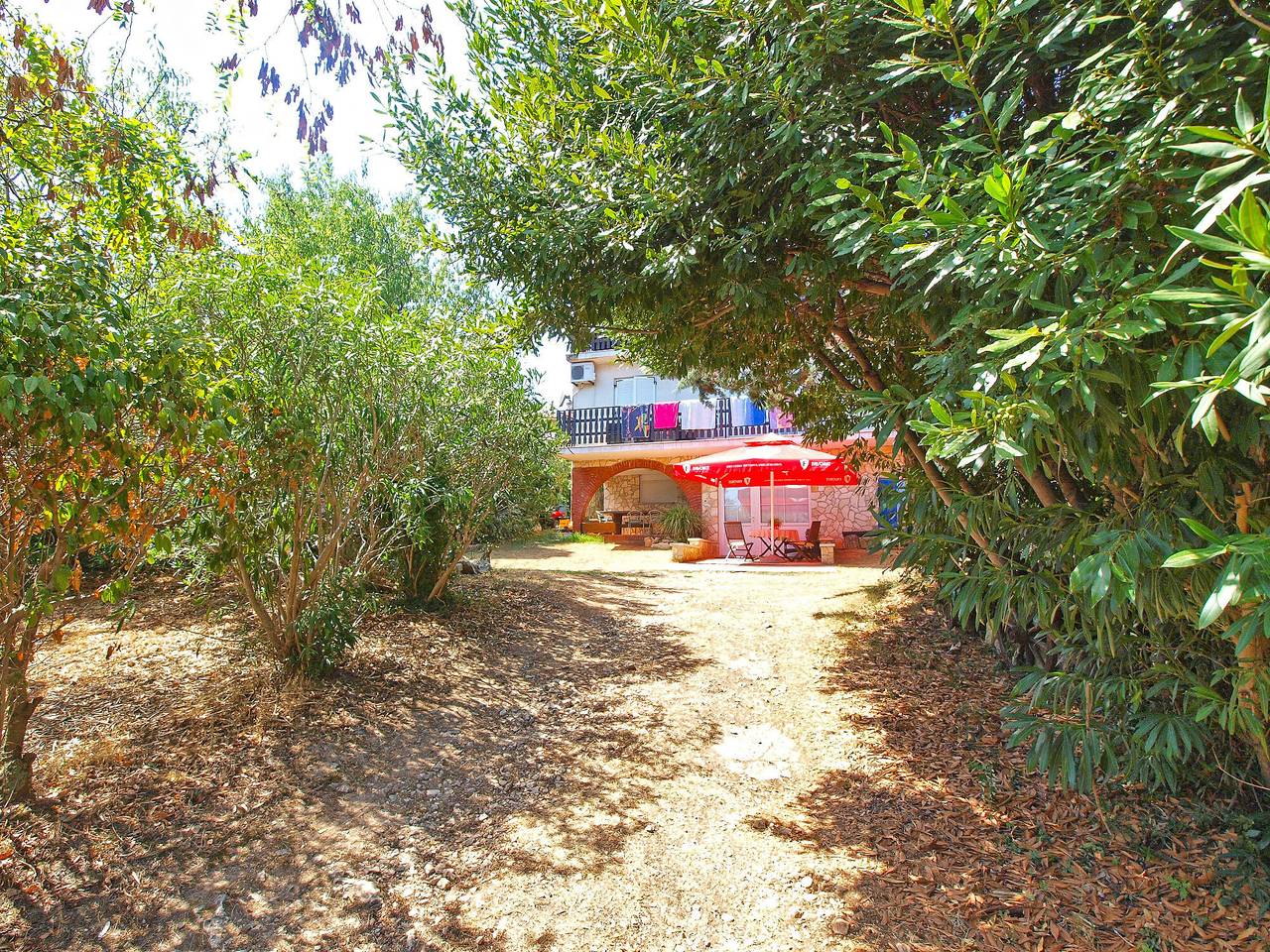 Entire apartment, Holiday apartment for 6 people with terrace in Premantura, Southcoast Istria