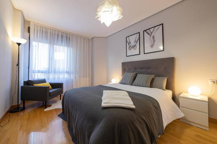 Ferienwohnung für 8 Personen, mit Terrasse und Ausblick - 1
