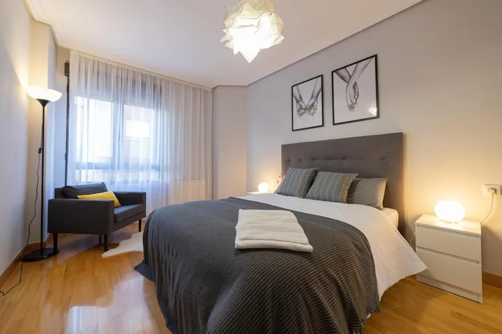Apartamento de vacaciones para 8 personas, con terraza y vistas - 1