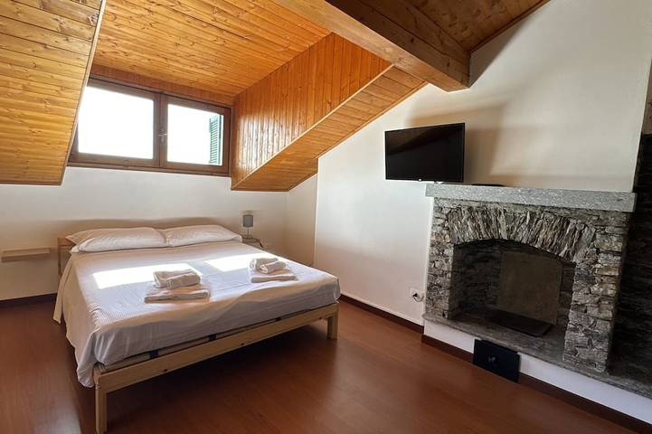 Entire apartment, Trarego Haus - Apartment 7 in Viggiona, Trarego Viggiona