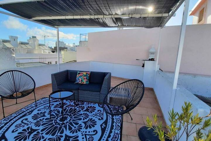Feriehus for 4 personer, med balkong - 1
