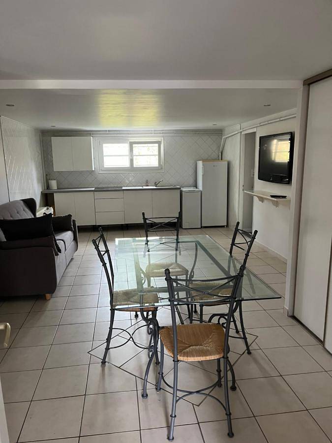 Gîte pour 4 personnes, avec jardin à Rosières-près-Troyes - 4