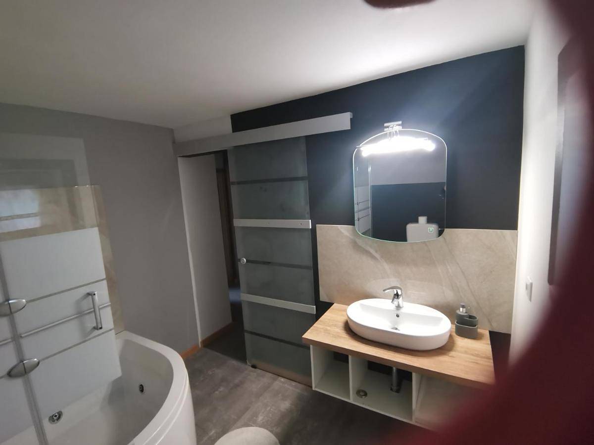 Gästehaus für 4 Personen mit Kinderpool in Ljutomer, Untersteiermark