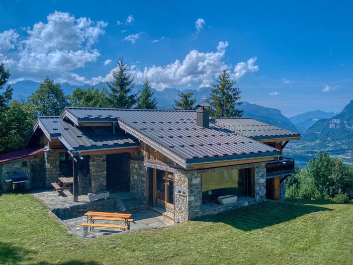 Chalet pour 12 personnes, avec balcon