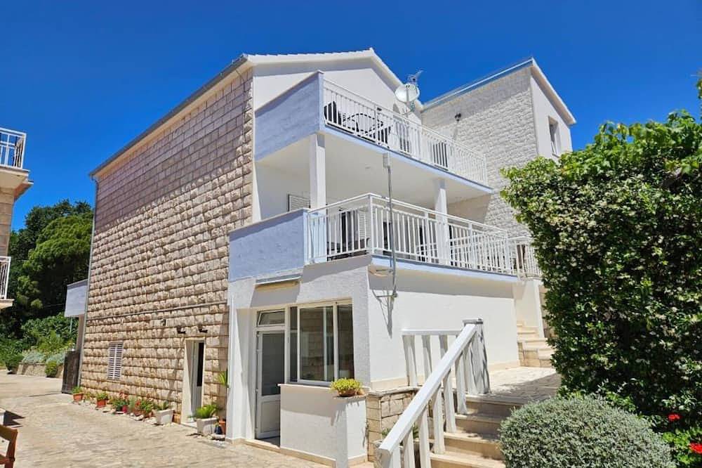Adriatic Guesthouse Balota - Bungalow with Terrace 1 in Viganj, Dubrovnik-Neretva