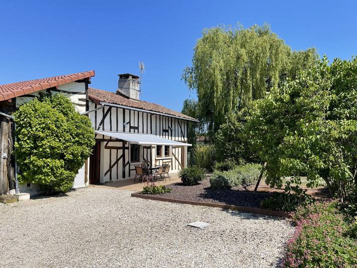 Gîte pour 4 personnes, avec Terrasse et Jardin