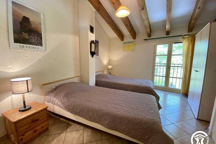 Location de vacances pour 5 personnes, avec jardin à Padern - 2