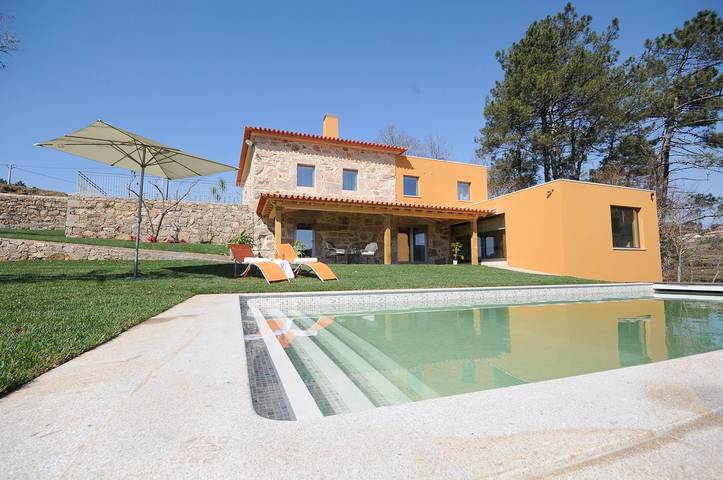 Chalet para 10 personas, con Terraza y Jardín además de Piscina y Sauna en Provincia de Pontevedra